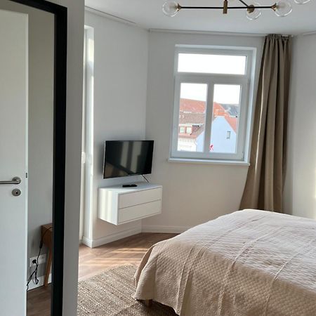 Zentrale, Schoene Design-Wohnung Im Coolen Viertel Бремен Экстерьер фото