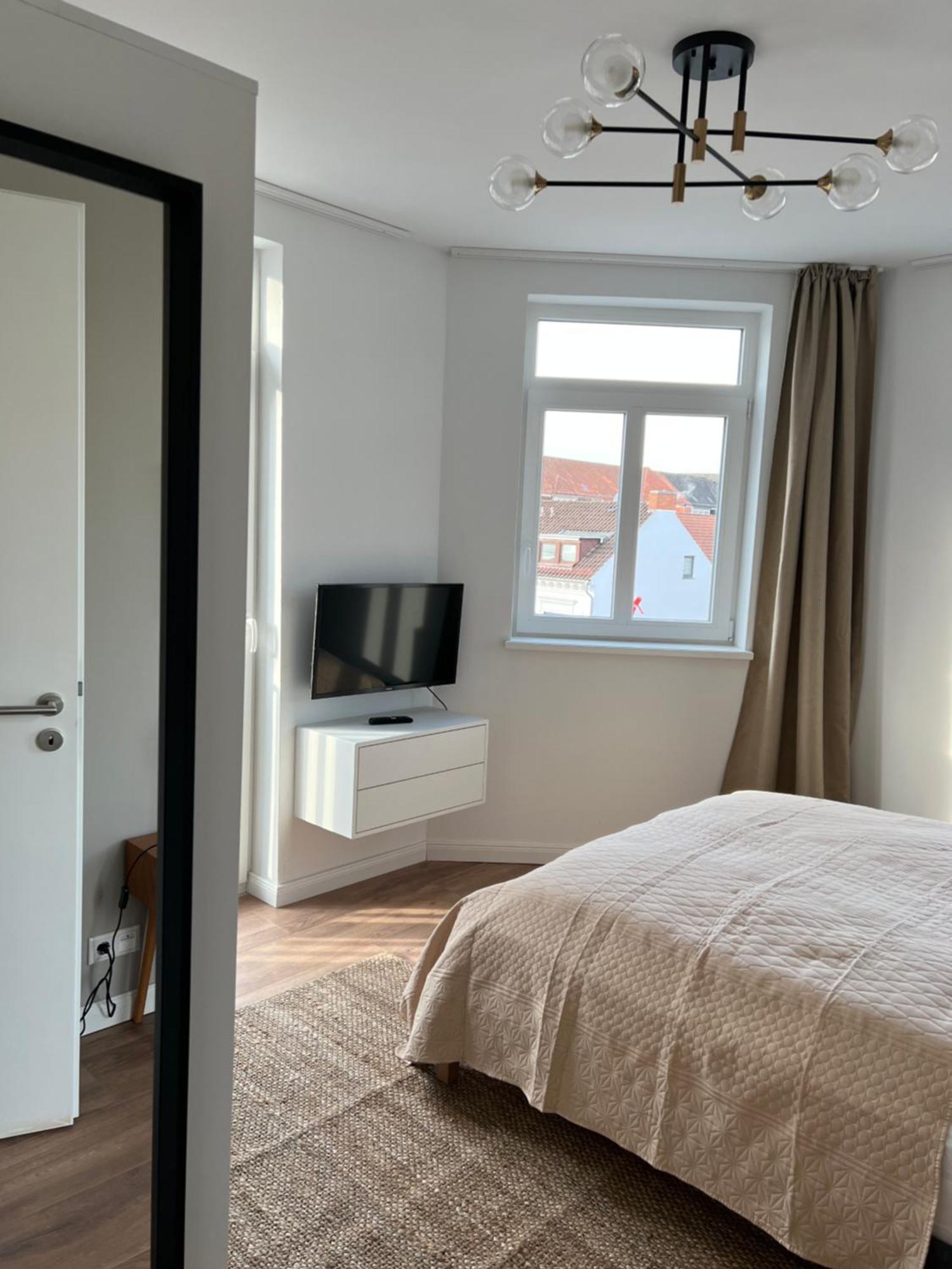 Zentrale, Schoene Design-Wohnung Im Coolen Viertel Бремен Экстерьер фото
